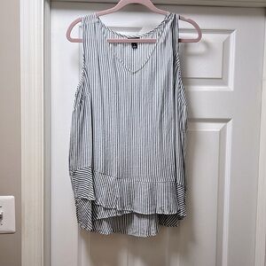 grey/white striped tank